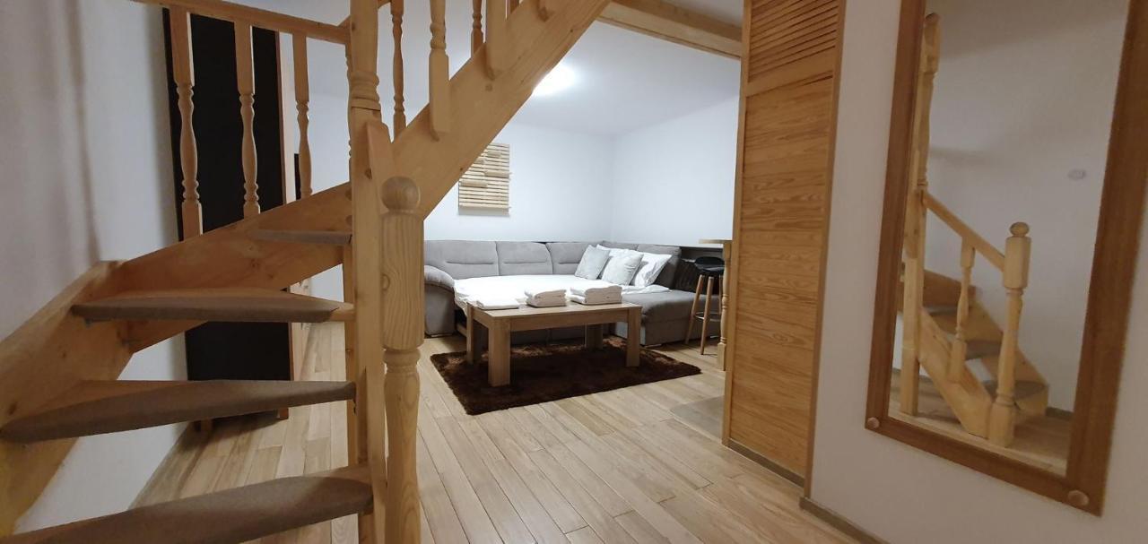 Yellow House Сибиу Экстерьер фото